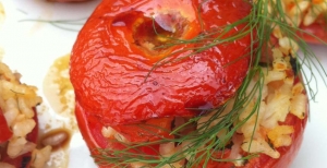 Pomodori ripieni - Interessante ricetta estiva